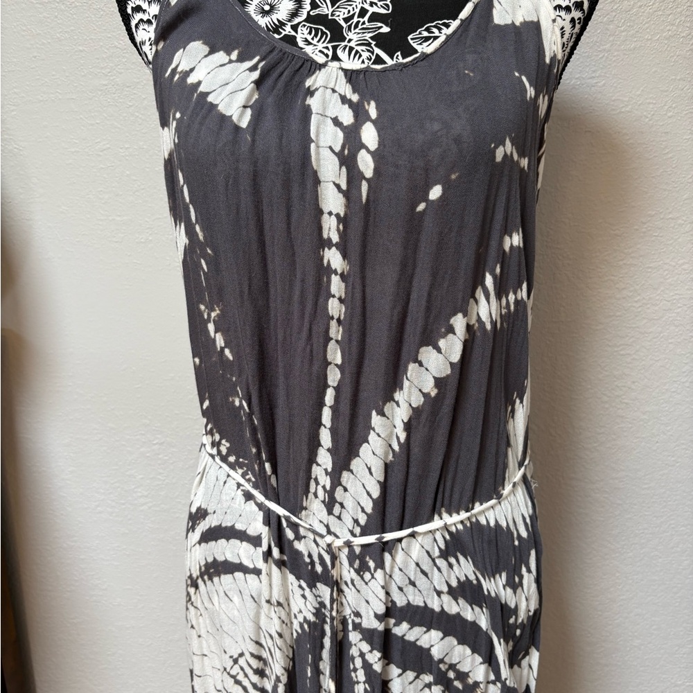 Beulah Grey and White Tie Dye Backless Dress